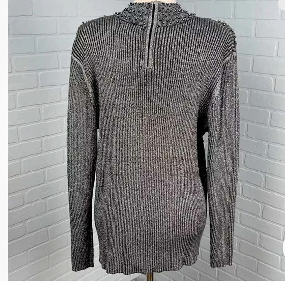 Maggie Barnes Women Gray Silver beads rib knit sweater. Gray/silver size 1X used - Picture 4 of 16